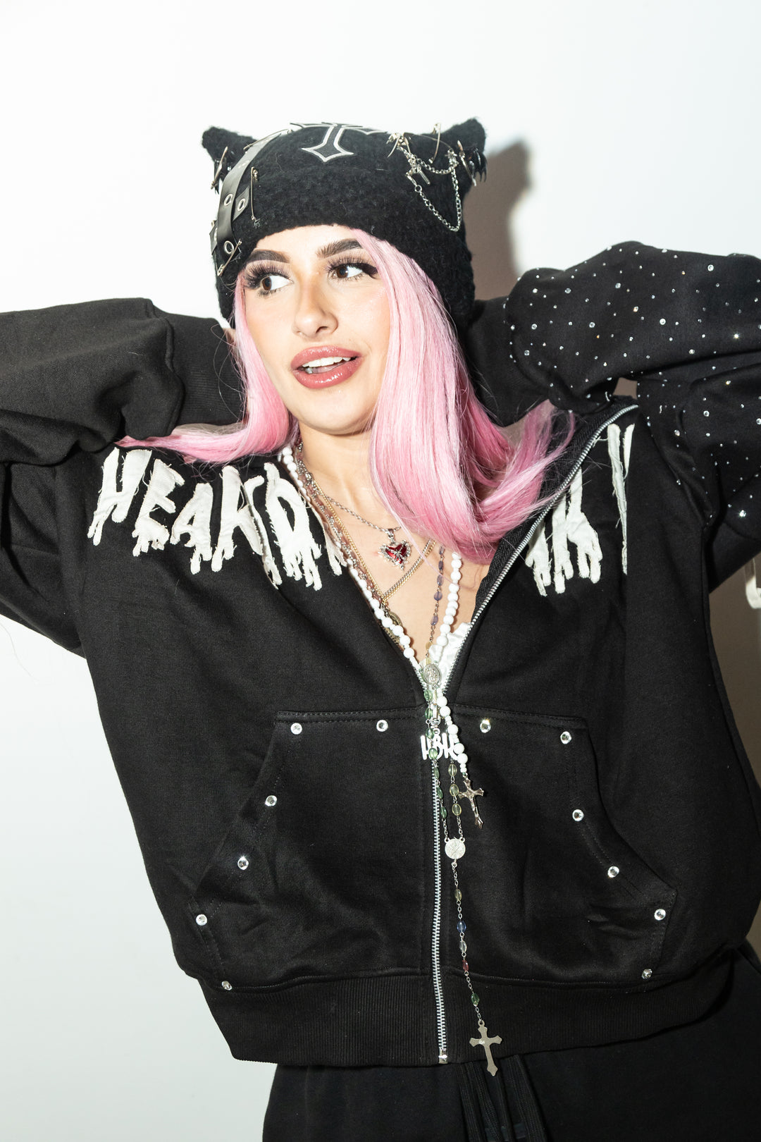 トップス BEP RHINESTONED HEARTBREAK LOGO HOODIE L BEP RHINESTONED HEARTBREAK LOGO HOODIE S - Rhinestone Broken Break